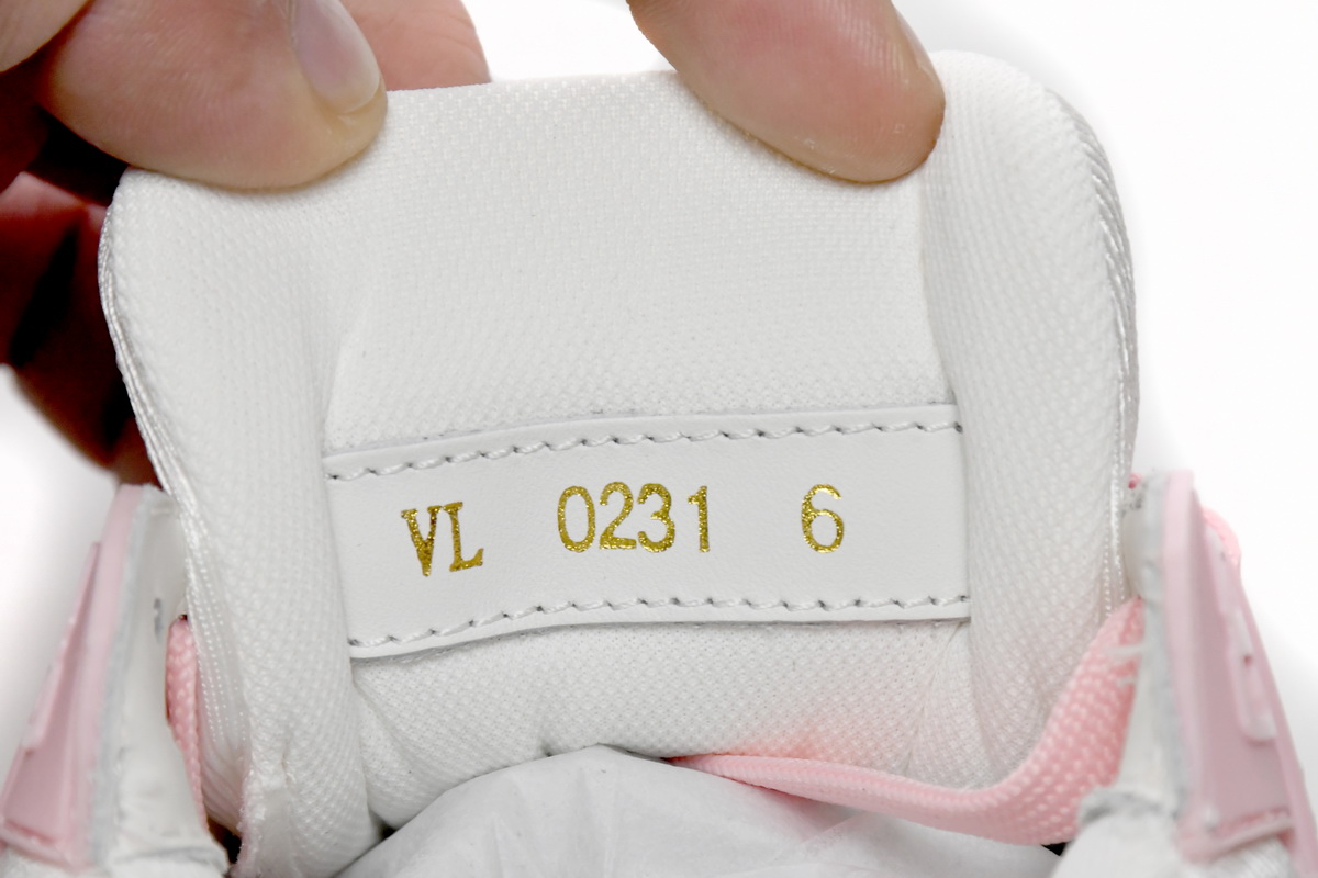 Stylish and Chic Louis Vuitton Trainer Rose Pink VL0231 - Shop Now! Stylish and Chic Louis Vuitton Trainer Rose Pink VL0231 - Shop Now!