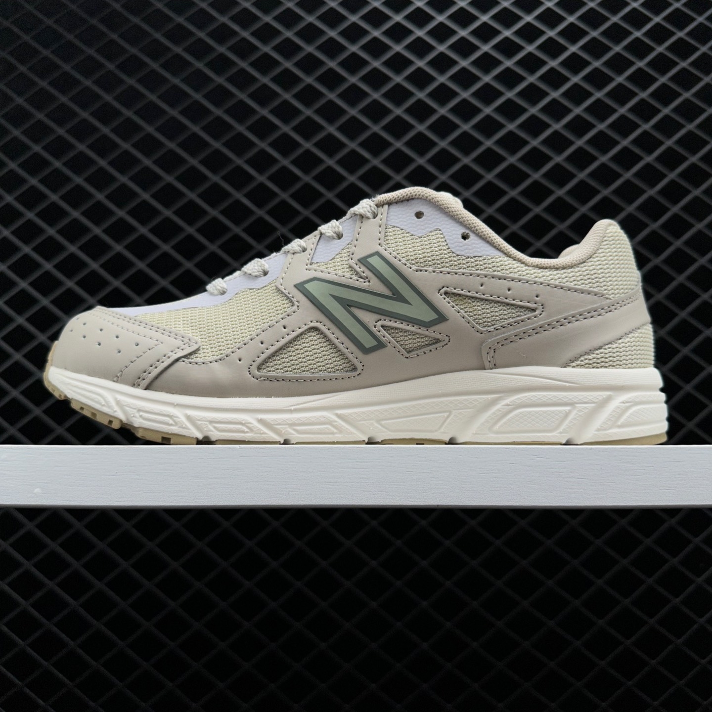 New Balance 480 Beige W480KO5 - Stylish & Comfortable Women's Sneakers New Balance 480 Beige W480KO5 - Stylish & Comfortable Women's Sneakers