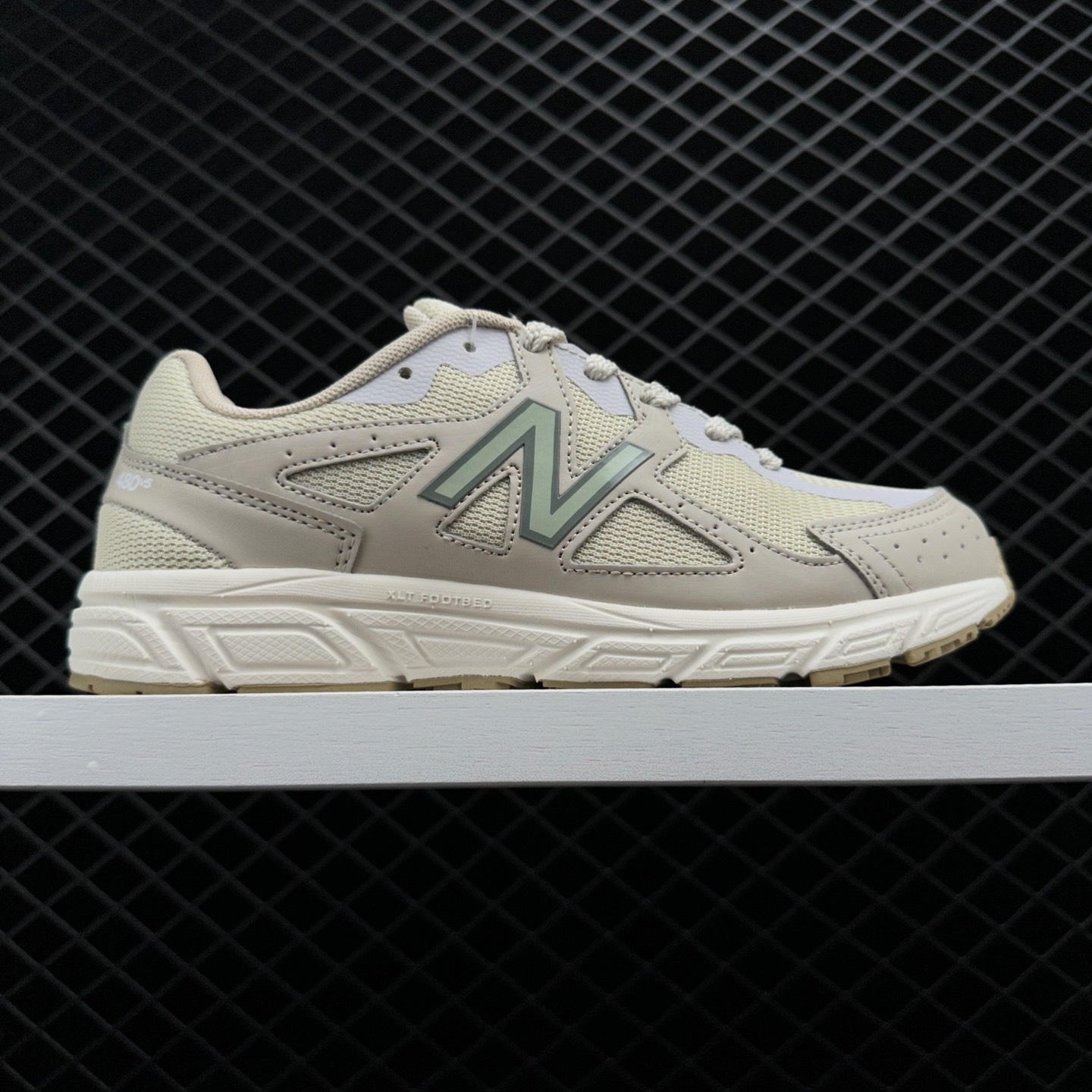 New Balance 480 Beige W480KO5 - Stylish & Comfortable Women's Sneakers New Balance 480 Beige W480KO5 - Stylish & Comfortable Women's Sneakers