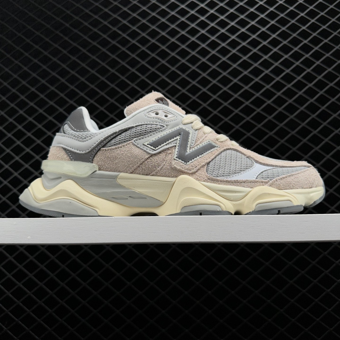 New Balance 9060 'Lunar New Year' U9060LNY - Celebrate with Limited Edition Style New Balance 9060 'Lunar New Year' U9060LNY - Celebrate with Limited Edition Style