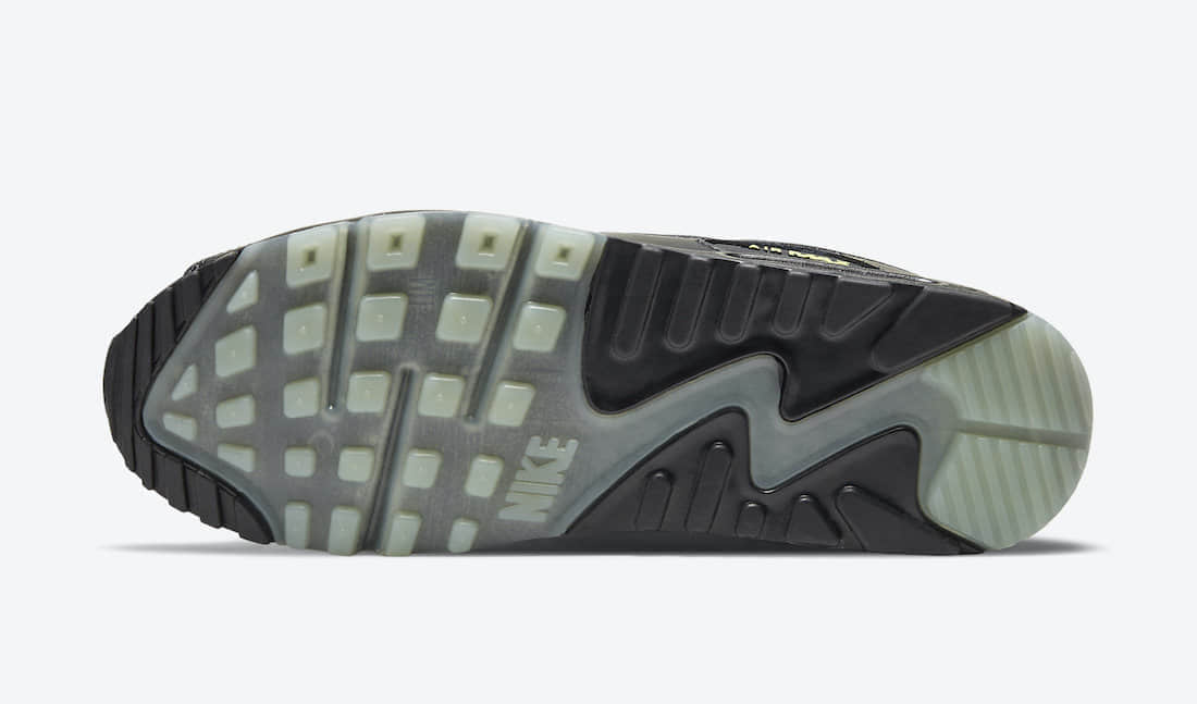 Nike Air Max 90 'Halloween Black' DC3892-001 - Limited Edition Sneakers for Spooky Style Nike Air Max 90 'Halloween Black' DC3892-001 - Limited Edition Sneakers for Spooky Style