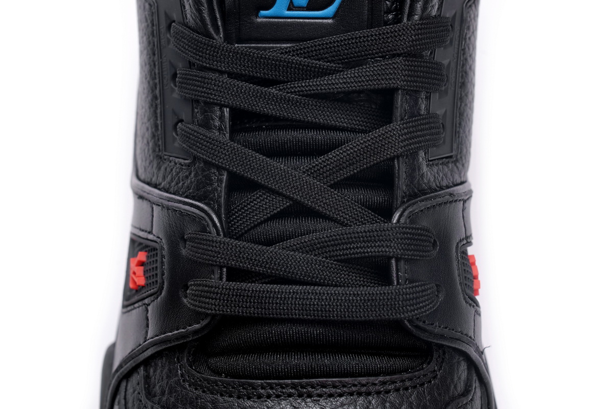 Louis Vuitton Trainer Black Litchi Pattern FD0226 - Stylish Luxury Footwear Louis Vuitton Trainer Black Litchi Pattern FD0226 - Stylish Luxury Footwear