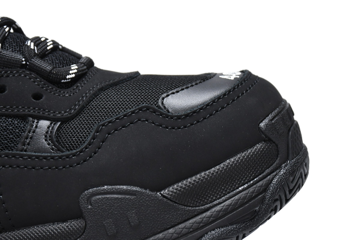 Balenciaga Triple S Clear Sole Black 541624 W0901 1100 - Get the Sleek Style You Desire Balenciaga Triple S Clear Sole Black 541624 W0901 1100 - Get the Sleek Style You Desire