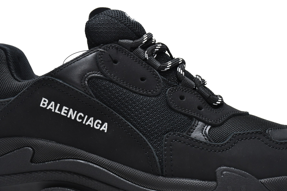 Balenciaga Triple S Clear Sole Black 541624 W0901 1100 - Get the Sleek Style You Desire Balenciaga Triple S Clear Sole Black 541624 W0901 1100 - Get the Sleek Style You Desire
