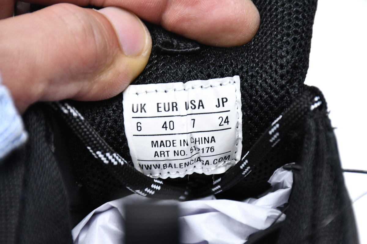 Balenciaga Triple S Clear Sole Black 541624 W0901 1100 - Get the Sleek Style You Desire Balenciaga Triple S Clear Sole Black 541624 W0901 1100 - Get the Sleek Style You Desire