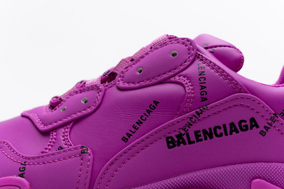 Balenciaga Men's Triple S Clunky Red Shoes - 524039 W2FA1 7634 Balenciaga Men's Triple S Clunky Red Shoes - 524039 W2FA1 7634