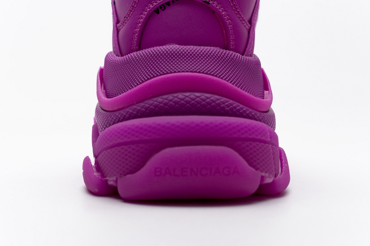 Balenciaga Men's Triple S Clunky Red Shoes - 524039 W2FA1 7634 Balenciaga Men's Triple S Clunky Red Shoes - 524039 W2FA1 7634