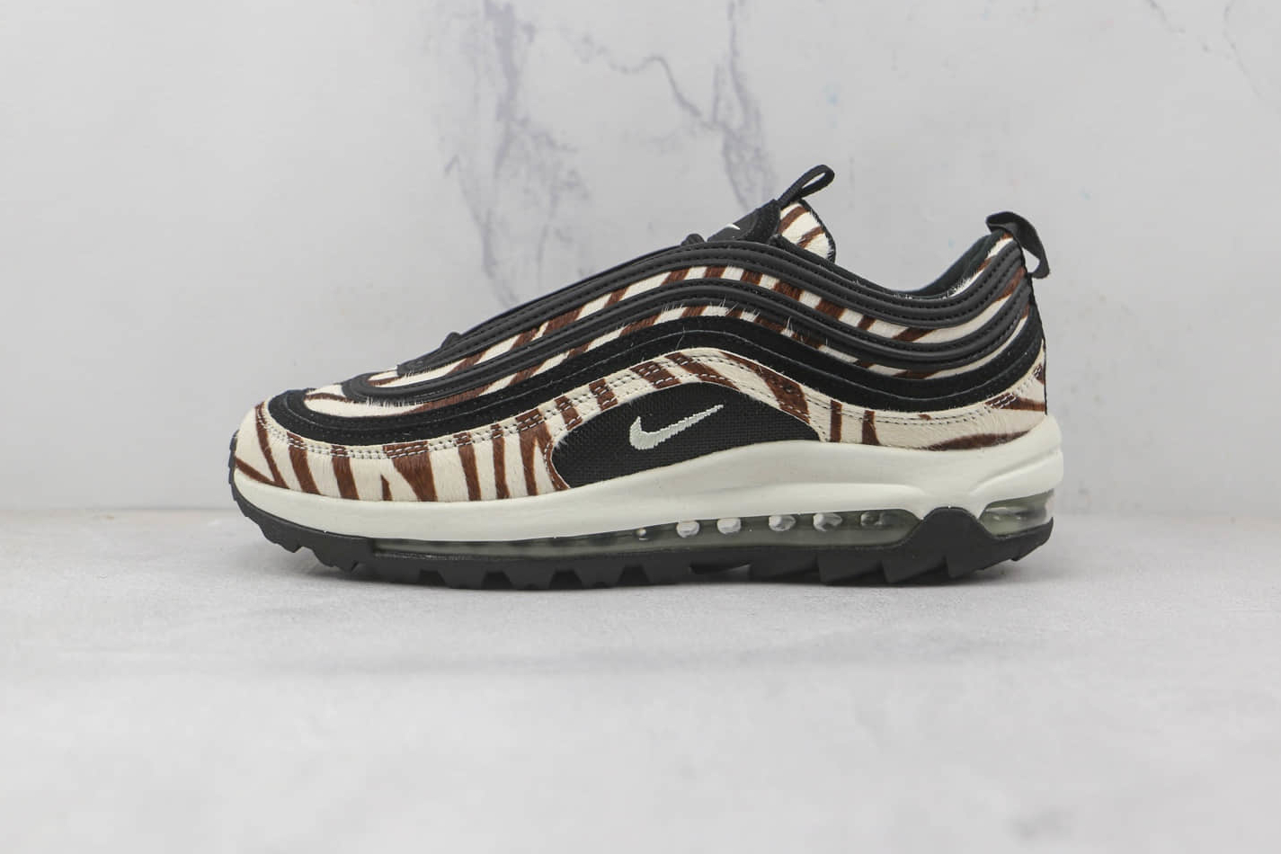 Nike Air Max 97 Golf NRG 'Zebra' DH1313-001 - Exceptional Style and Performance Nike Air Max 97 Golf NRG 'Zebra' DH1313-001 - Exceptional Style and Performance