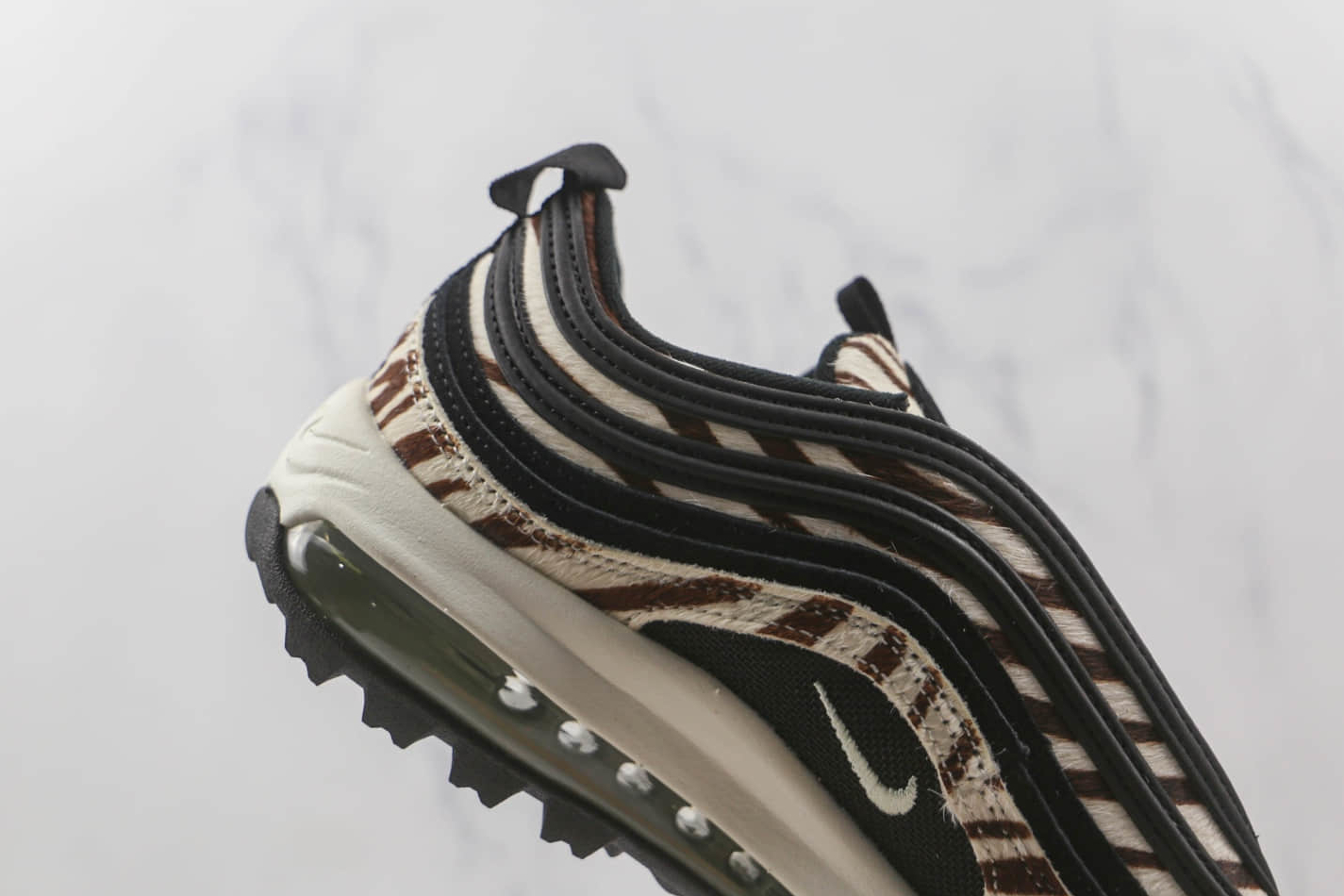 Nike Air Max 97 Golf NRG 'Zebra' DH1313-001 - Exceptional Style and Performance Nike Air Max 97 Golf NRG 'Zebra' DH1313-001 - Exceptional Style and Performance