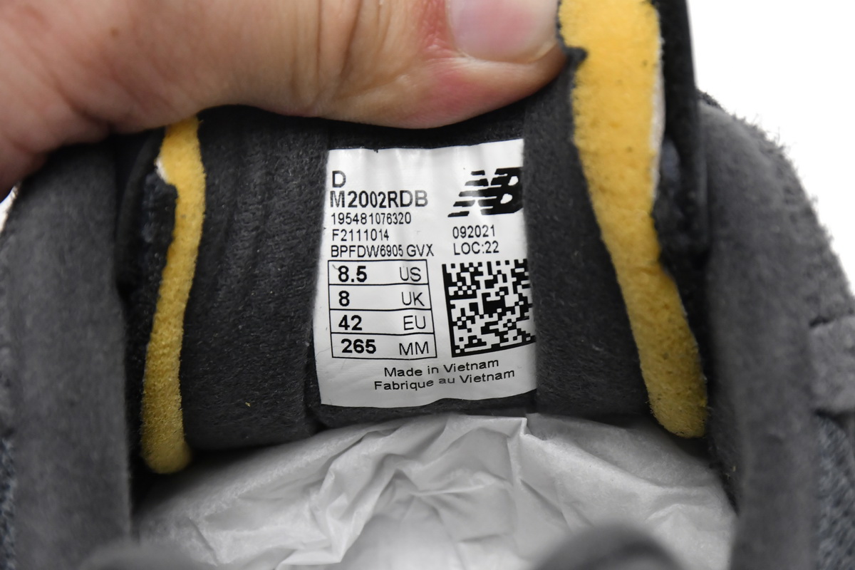 New Balance 2002R Protection Pack Phantom - Shop Now! New Balance 2002R Protection Pack Phantom - Shop Now!