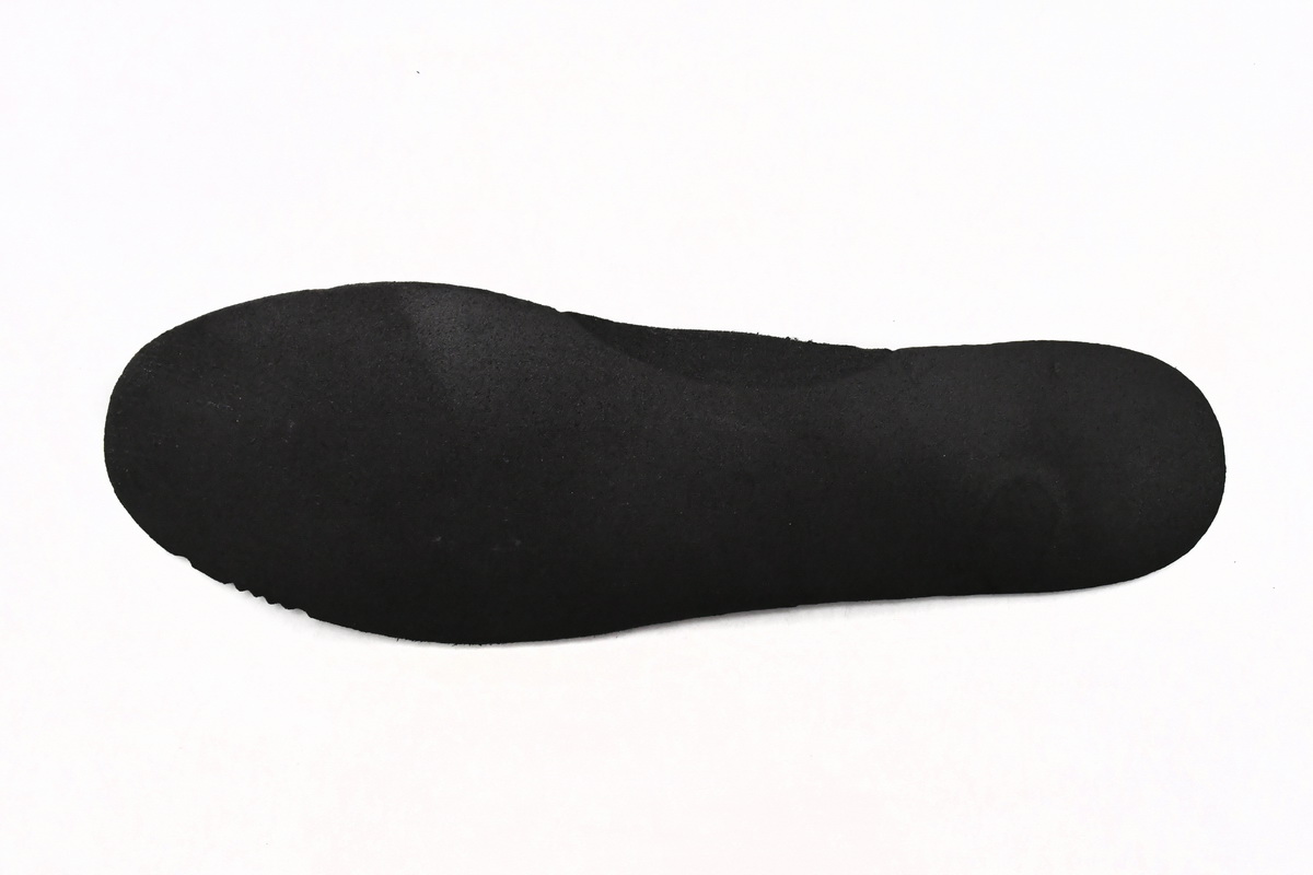 New Balance 57/40 'Black White' M5740CB - Stylish and Versatile Sneakers New Balance 57/40 'Black White' M5740CB - Stylish and Versatile Sneakers