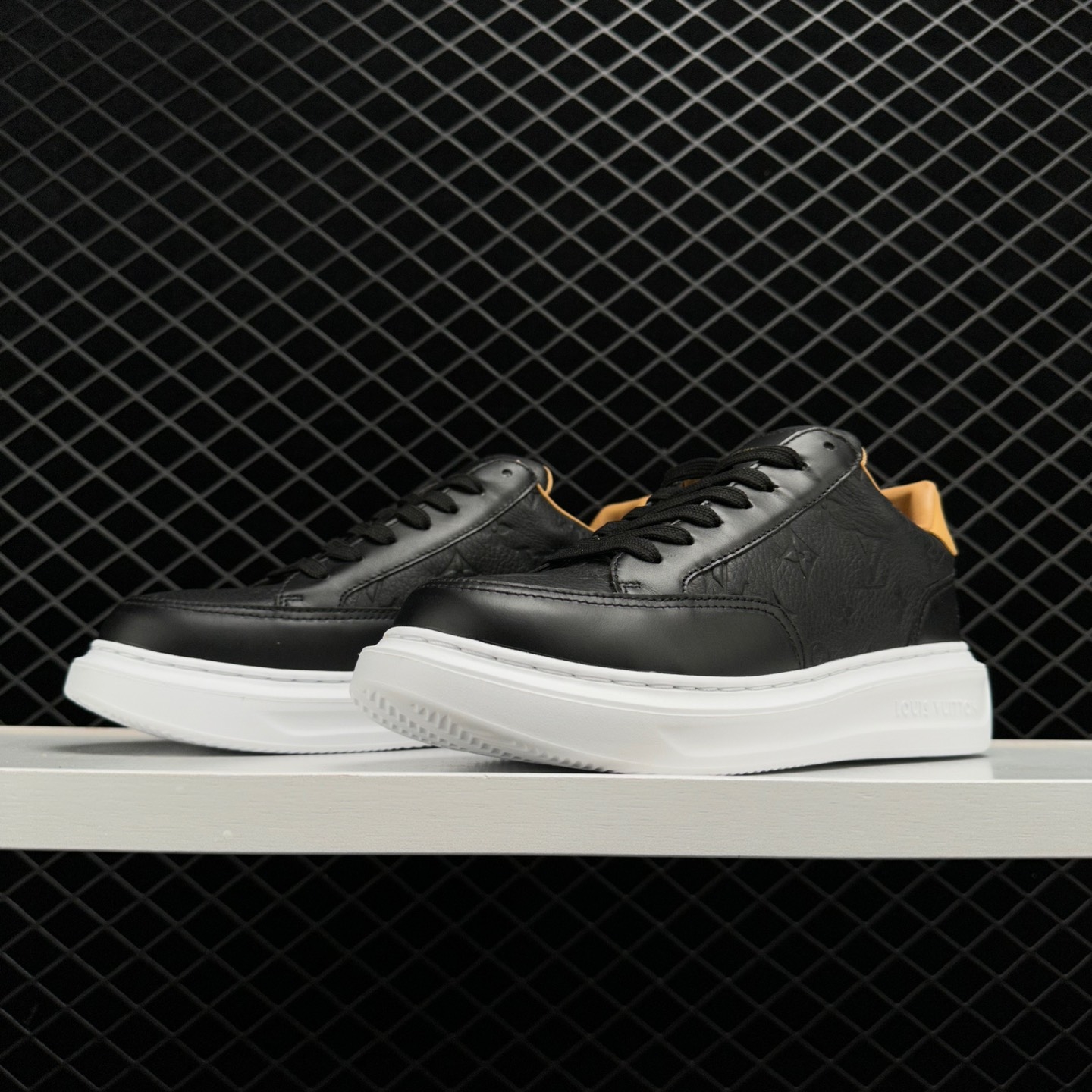 Louis Vuitton Beverly Hills Black - Elegant Luxury Bags & Accessories Louis Vuitton Beverly Hills Black - Elegant Luxury Bags & Accessories