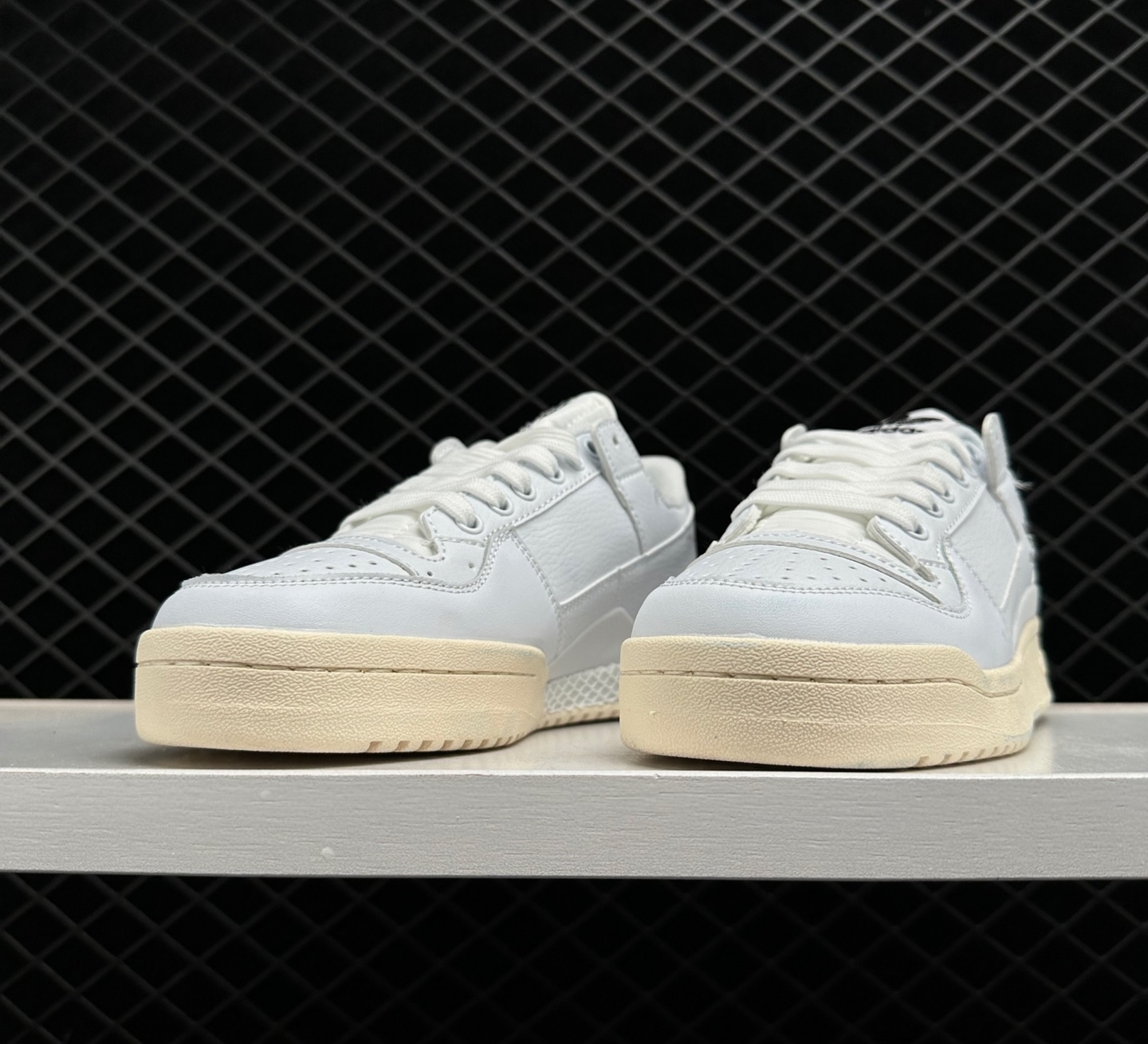 Adidas Forum 84 Low ADV - White Shadow Olive Sneakers GW3180 Adidas Forum 84 Low ADV - White Shadow Olive Sneakers GW3180