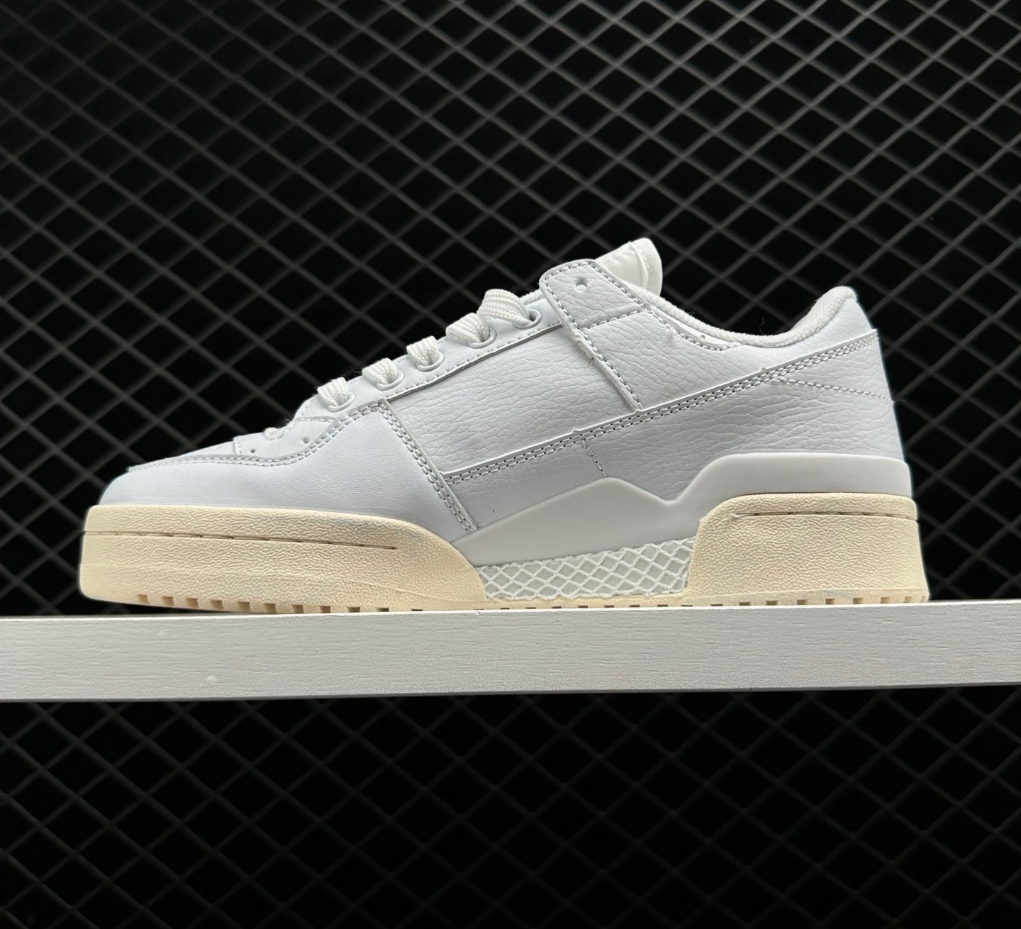 Adidas Forum 84 Low ADV - White Shadow Olive Sneakers GW3180 Adidas Forum 84 Low ADV - White Shadow Olive Sneakers GW3180