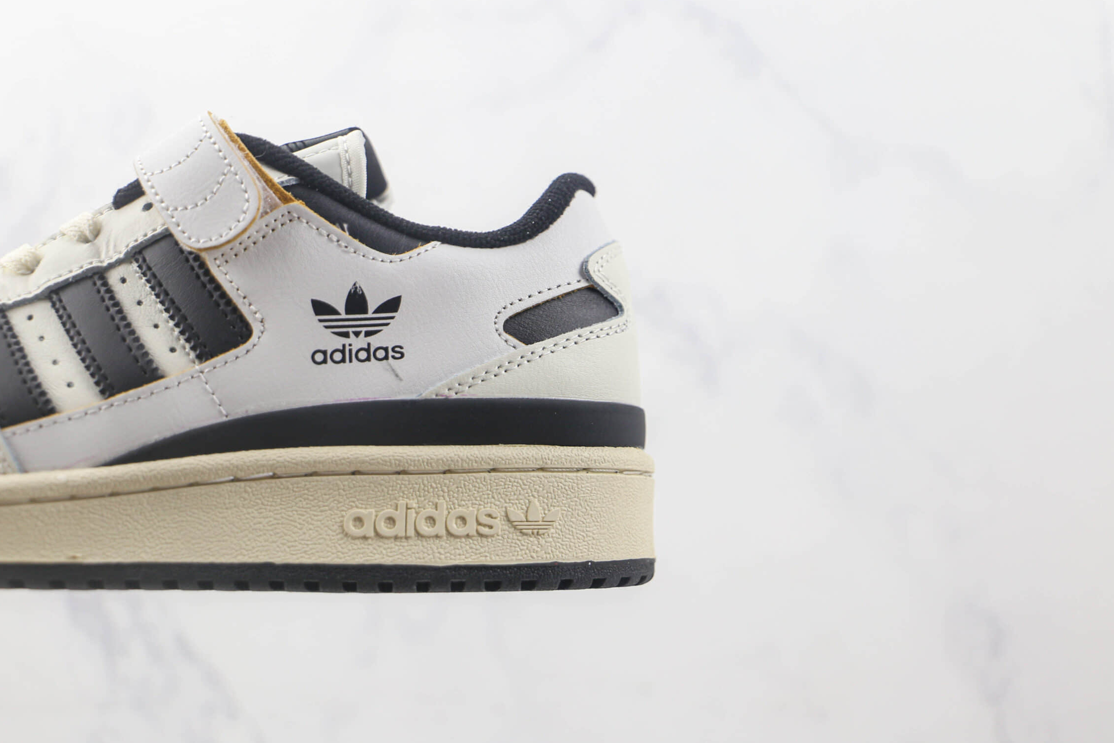 Adidas Originals Forum 84 Low 'Cream Black' HR2007 - Shop Now! Adidas Originals Forum 84 Low 'Cream Black' HR2007 - Shop Now!