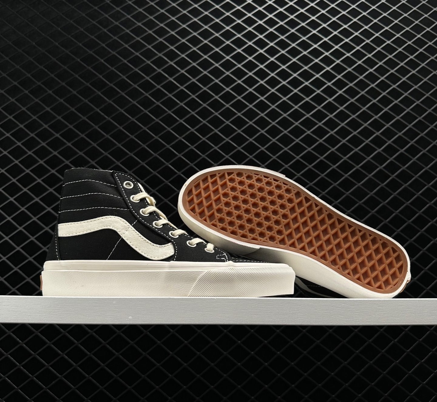 Vans Sk8-Hi Tapered VR3 Shoes Black - Stylish & Versatile Footwear Vans Sk8-Hi Tapered VR3 Shoes Black - Stylish & Versatile Footwear