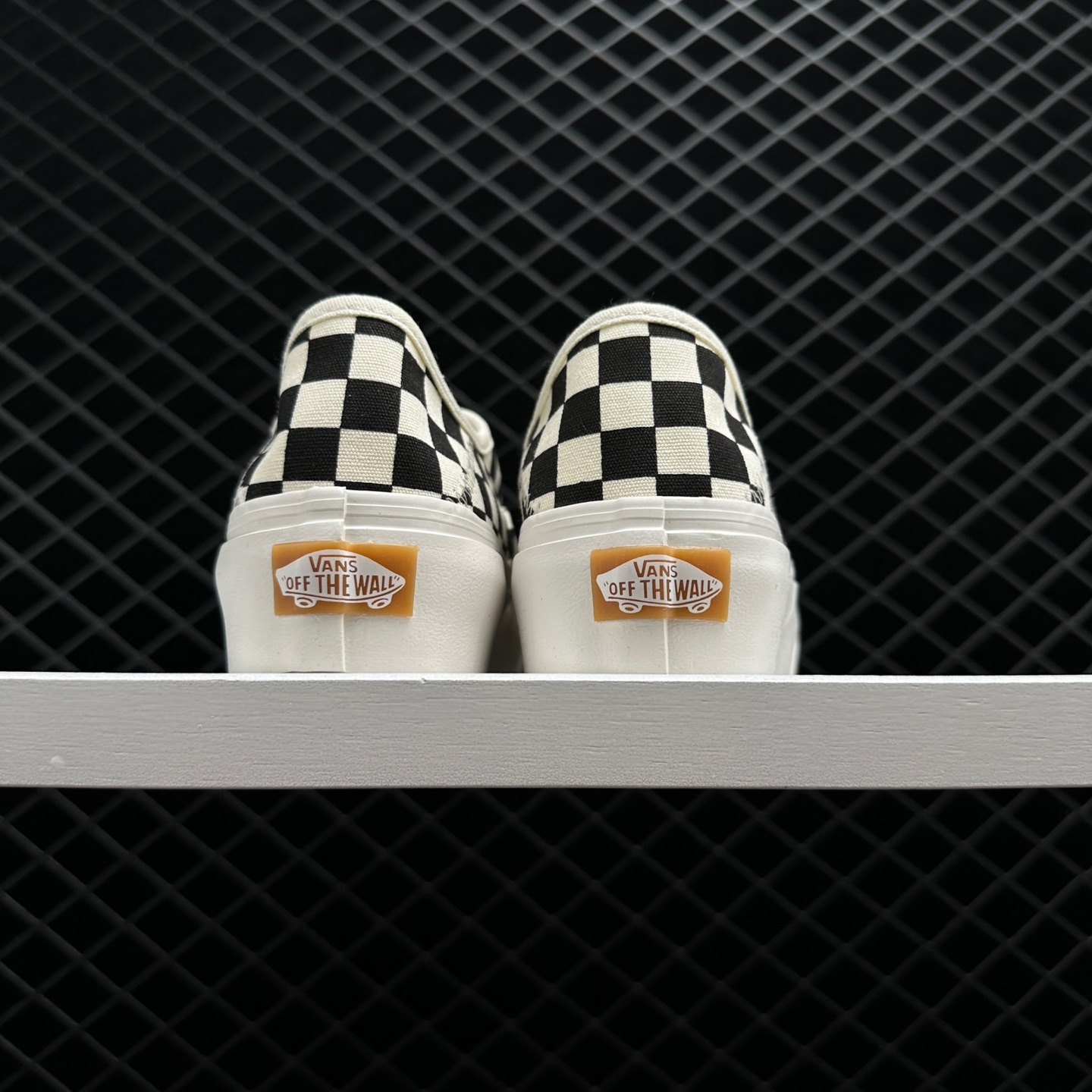 Vans Authentic Checkerboard Black White VN0A3MU642E - Classic Design for Skate and Street Vans Authentic Checkerboard Black White VN0A3MU642E - Classic Design for Skate and Street