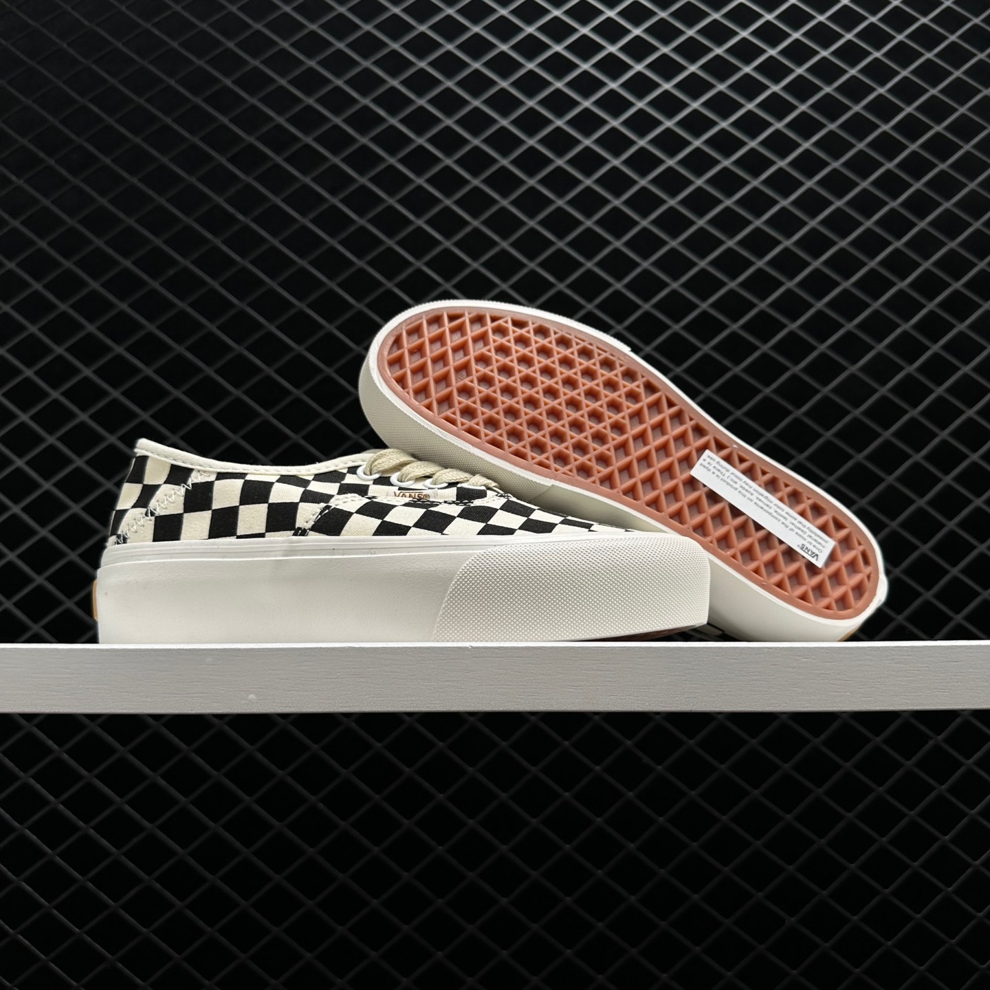 Vans Authentic Checkerboard Black White VN0A3MU642E - Classic Design for Skate and Street Vans Authentic Checkerboard Black White VN0A3MU642E - Classic Design for Skate and Street