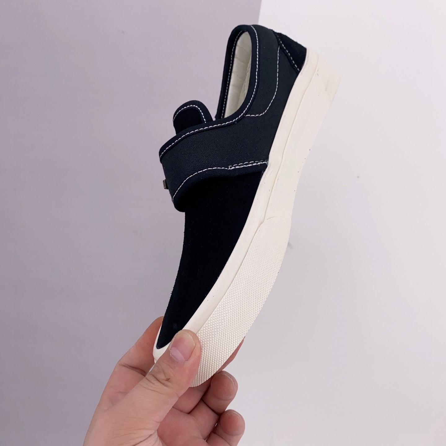 Vans Fear of God x Slip-On 47 V DX Maxfield Exclusive - Premium Sneakers for Style Enthusiasts Vans Fear of God x Slip-On 47 V DX Maxfield Exclusive - Premium Sneakers for Style Enthusiasts