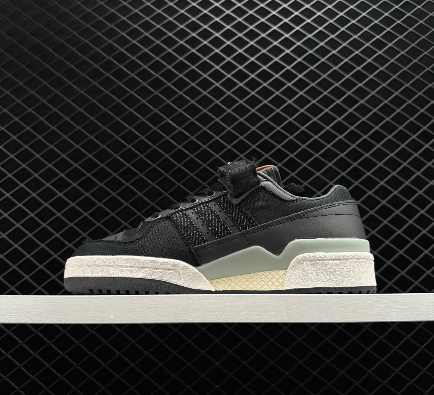 Adidas Forum Low 'Cigar Ash Denim' HQ6335 - Stylish and Versatile Sneakers Adidas Forum Low 'Cigar Ash Denim' HQ6335 - Stylish and Versatile Sneakers