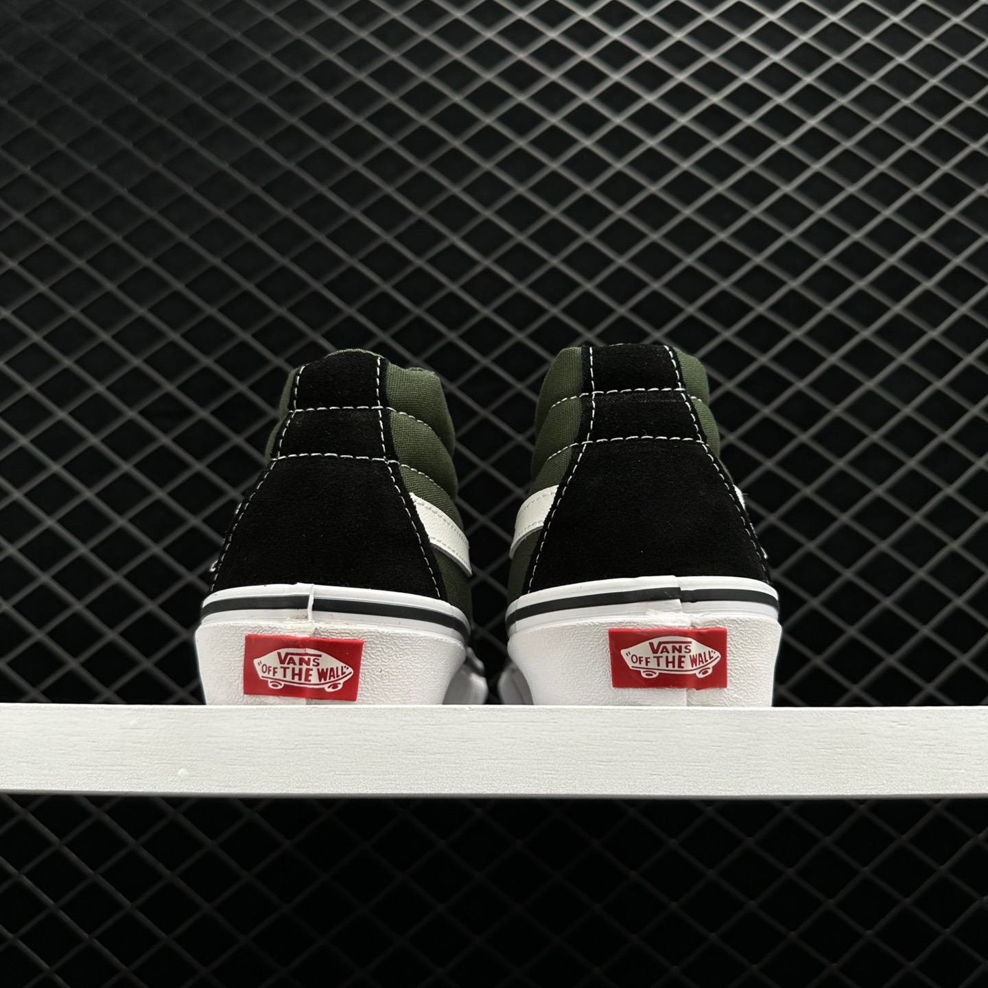 Vans Sk8 Mid Green Black Sneakers - VN0A347U2MC Vans Sk8 Mid Green Black Sneakers - VN0A347U2MC