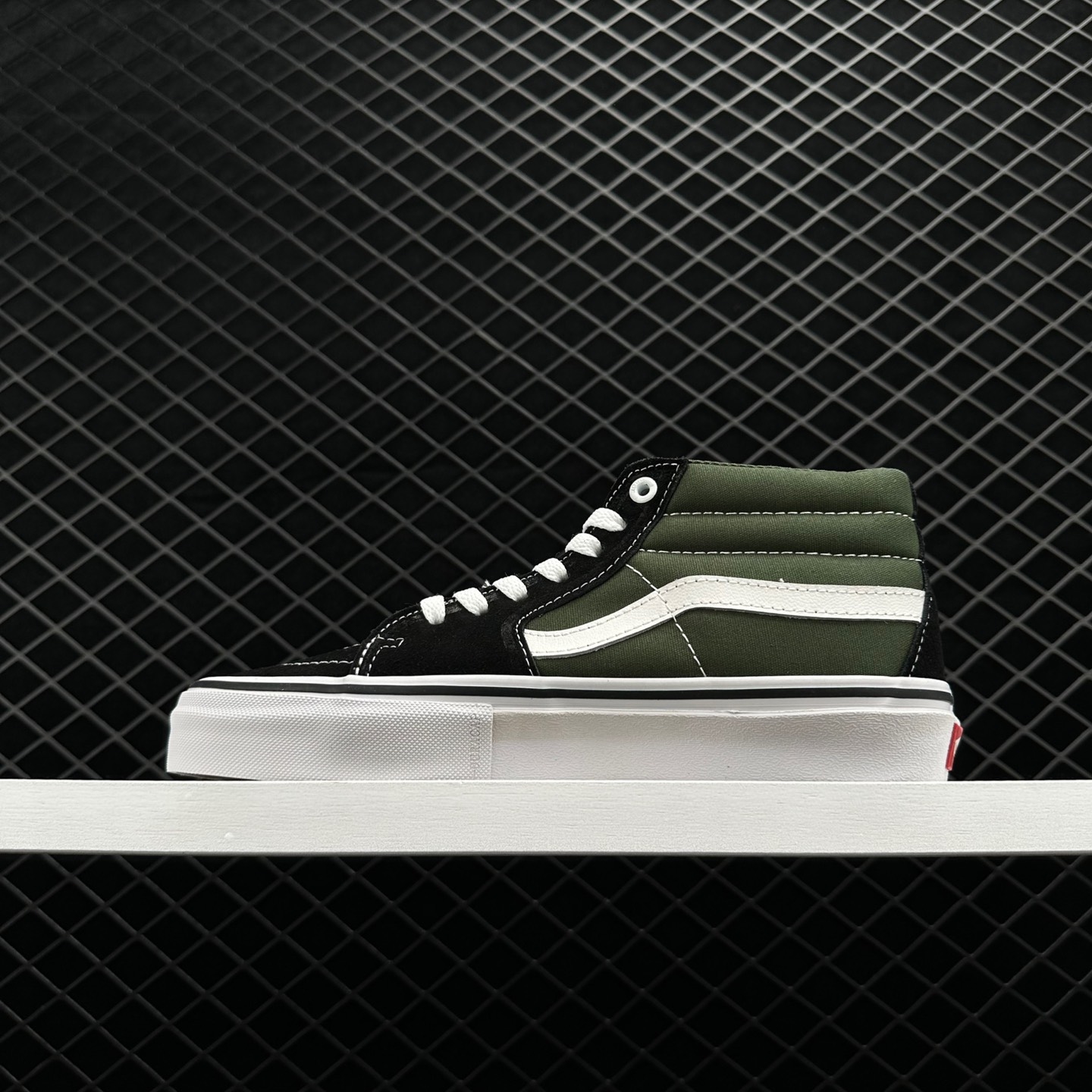 Vans Sk8 Mid Green Black Sneakers - VN0A347U2MC Vans Sk8 Mid Green Black Sneakers - VN0A347U2MC