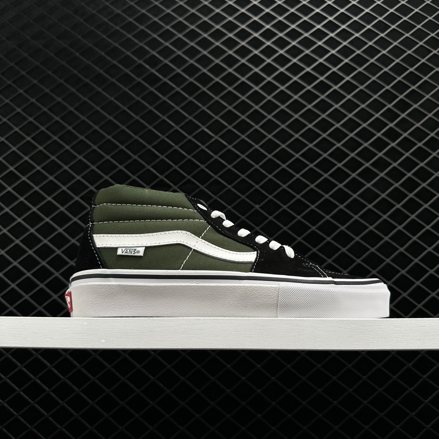 Vans Sk8 Mid Green Black Sneakers - VN0A347U2MC Vans Sk8 Mid Green Black Sneakers - VN0A347U2MC