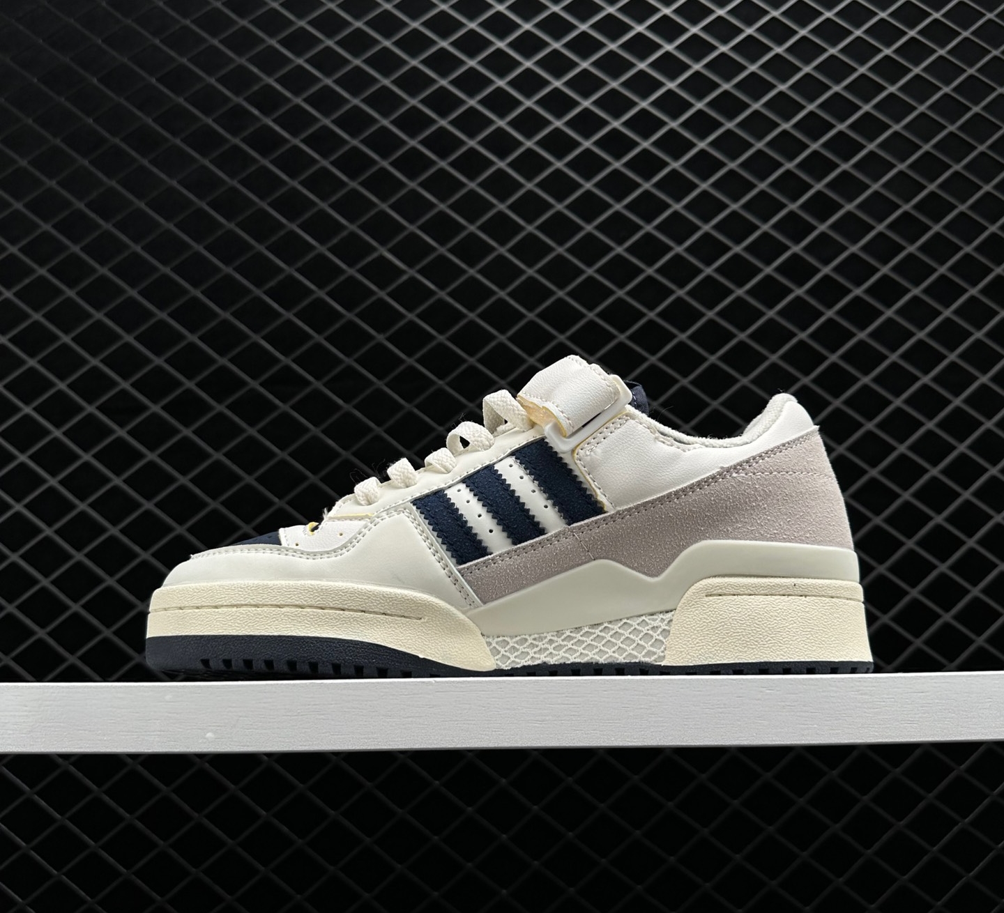 Adidas Forum 84 Low 'Off White Collegiate Navy' GZ6427 - Trendy Retro Sneakers for Fashion-Forward Individuals Adidas Forum 84 Low 'Off White Collegiate Navy' GZ6427 - Trendy Retro Sneakers for Fashion-Forward Individuals