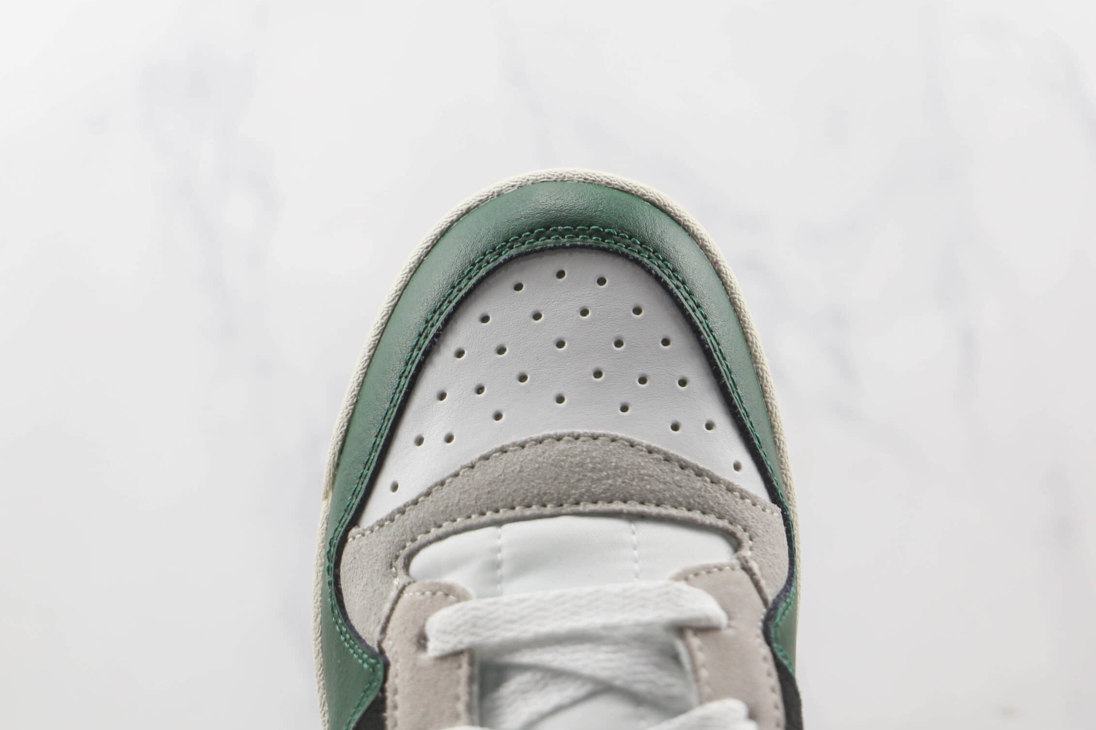 Adidas Originals Forum Low GY8203 - Modern and Stylish Footwear Adidas Originals Forum Low GY8203 - Modern and Stylish Footwear