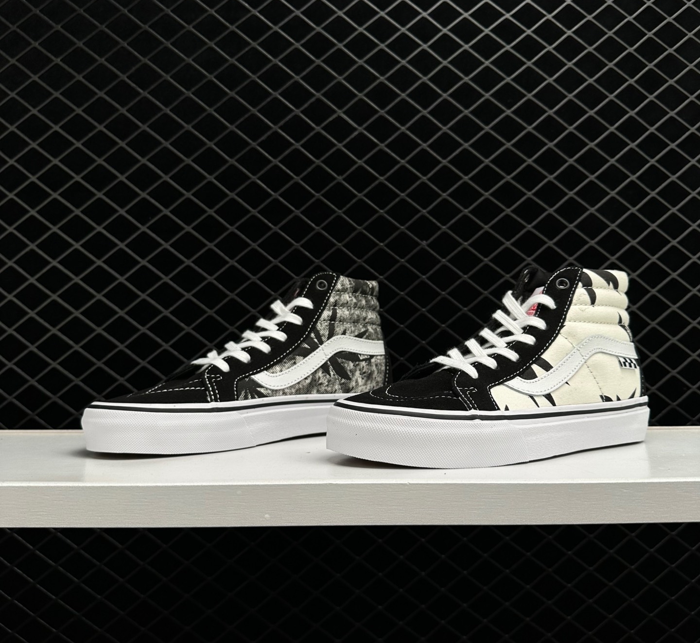 Vans SK8-HI Reissue 'Grosso 88 - Black Palms' Shoes - VN0A5KYR431 Vans SK8-HI Reissue 'Grosso 88 - Black Palms' Shoes - VN0A5KYR431