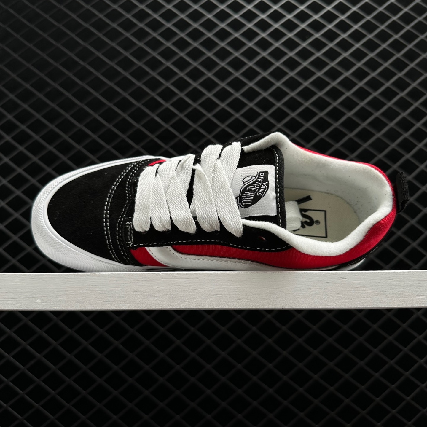 Vans Knu Skool Shoe 'Black Red' - Trendy Style for Any Occasion Vans Knu Skool Shoe 'Black Red' - Trendy Style for Any Occasion