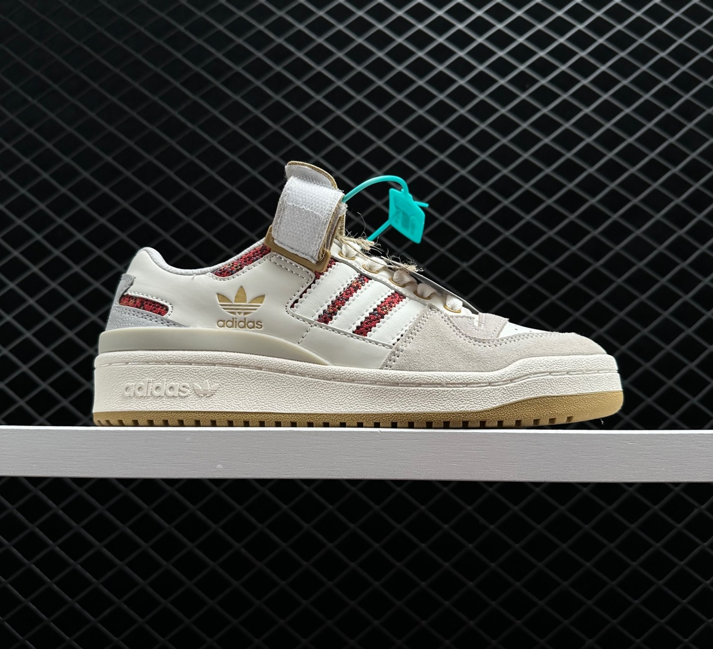 Adidas Originals Forum Low HQ4604: Iconic Style & Premium Quality Adidas Originals Forum Low HQ4604: Iconic Style & Premium Quality