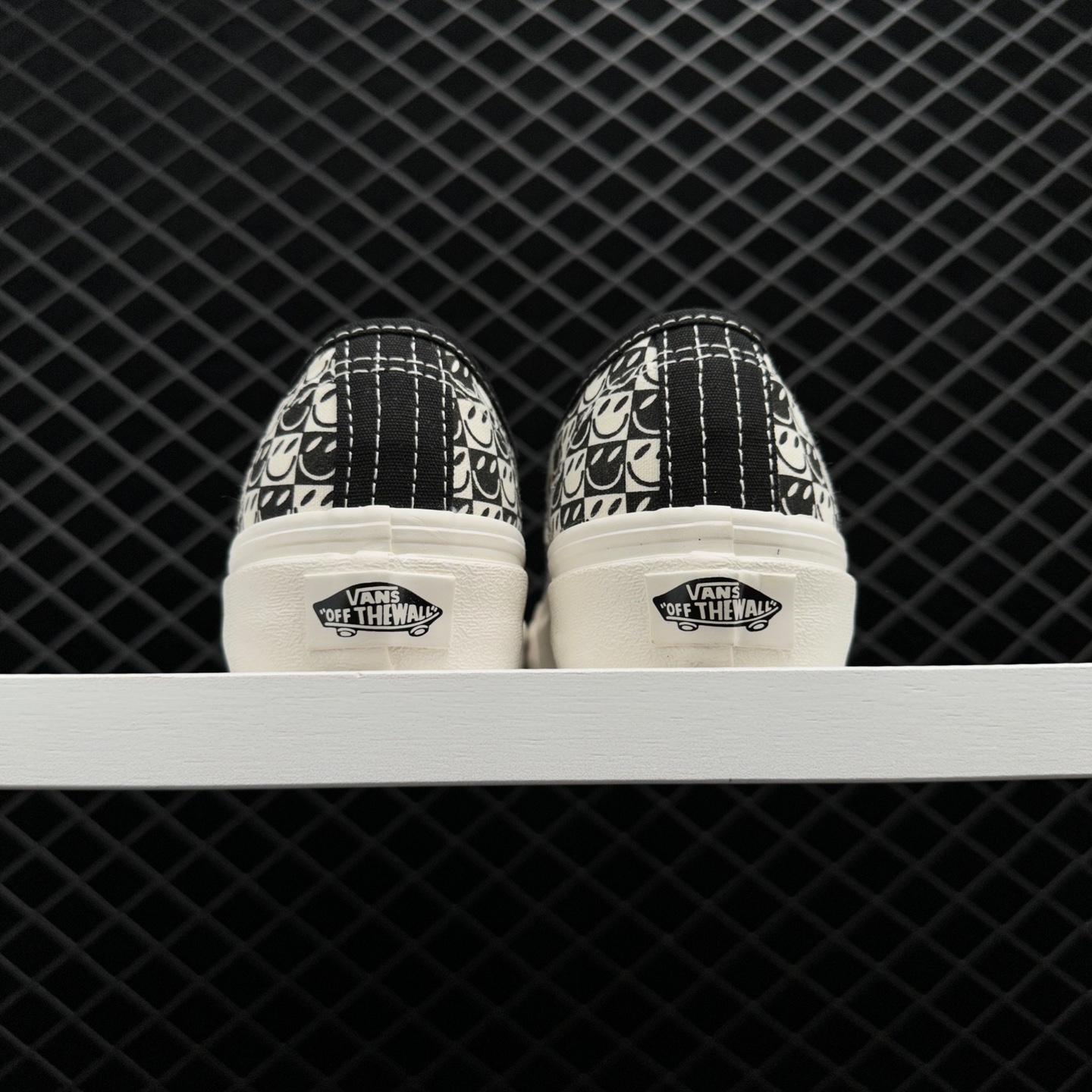 Vans CDG Print - Blanc De Blanc Authentic LX | VN0A4BV9SHM Vans CDG Print - Blanc De Blanc Authentic LX | VN0A4BV9SHM
