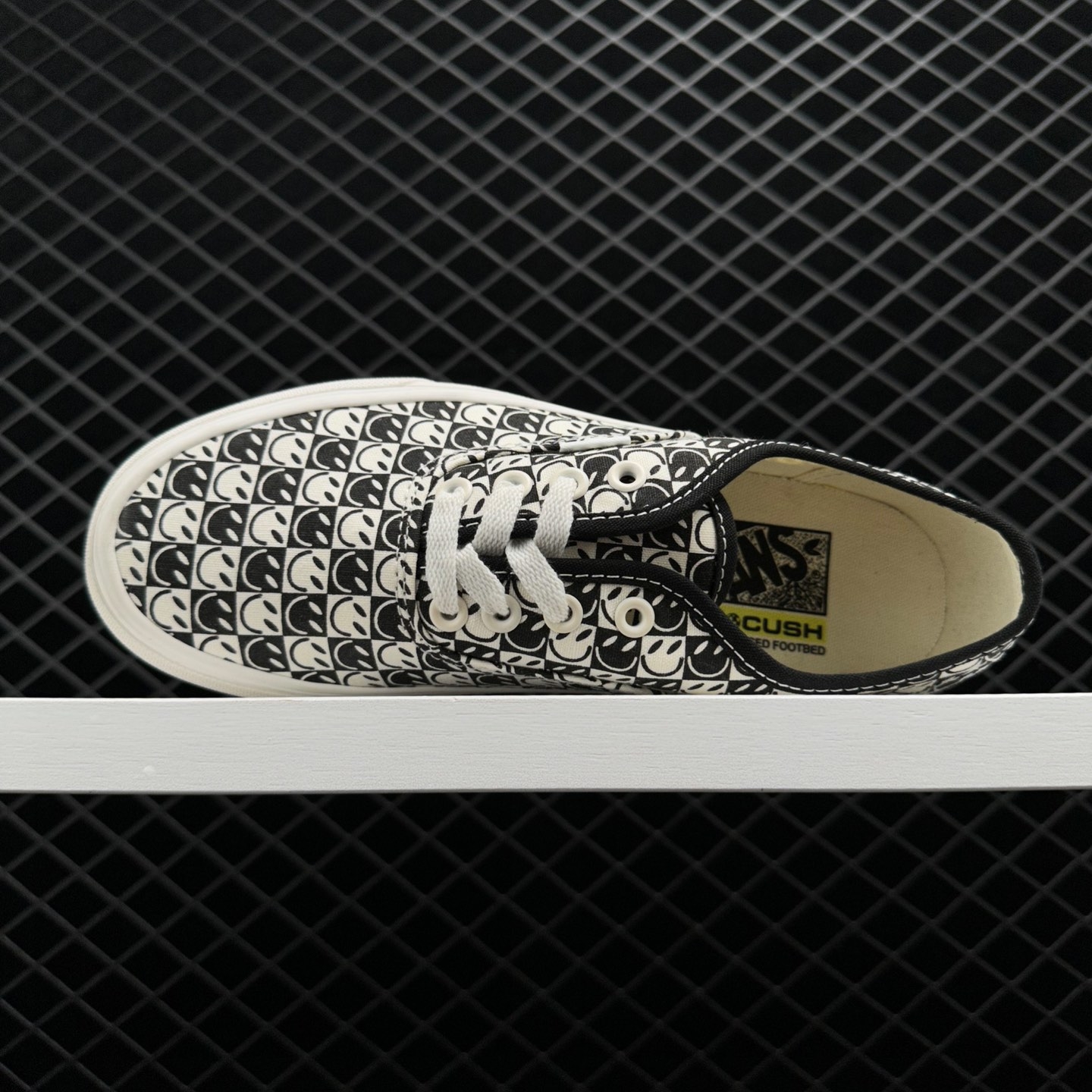 Vans CDG Print - Blanc De Blanc Authentic LX | VN0A4BV9SHM Vans CDG Print - Blanc De Blanc Authentic LX | VN0A4BV9SHM