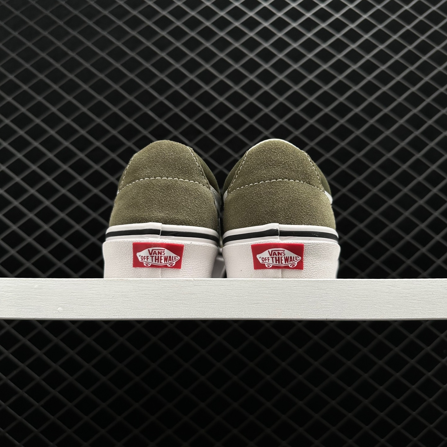 Vans Old Skool Winter Moss True White Sneakers | Trendy and Classic Styles Vans Old Skool Winter Moss True White Sneakers | Trendy and Classic Styles