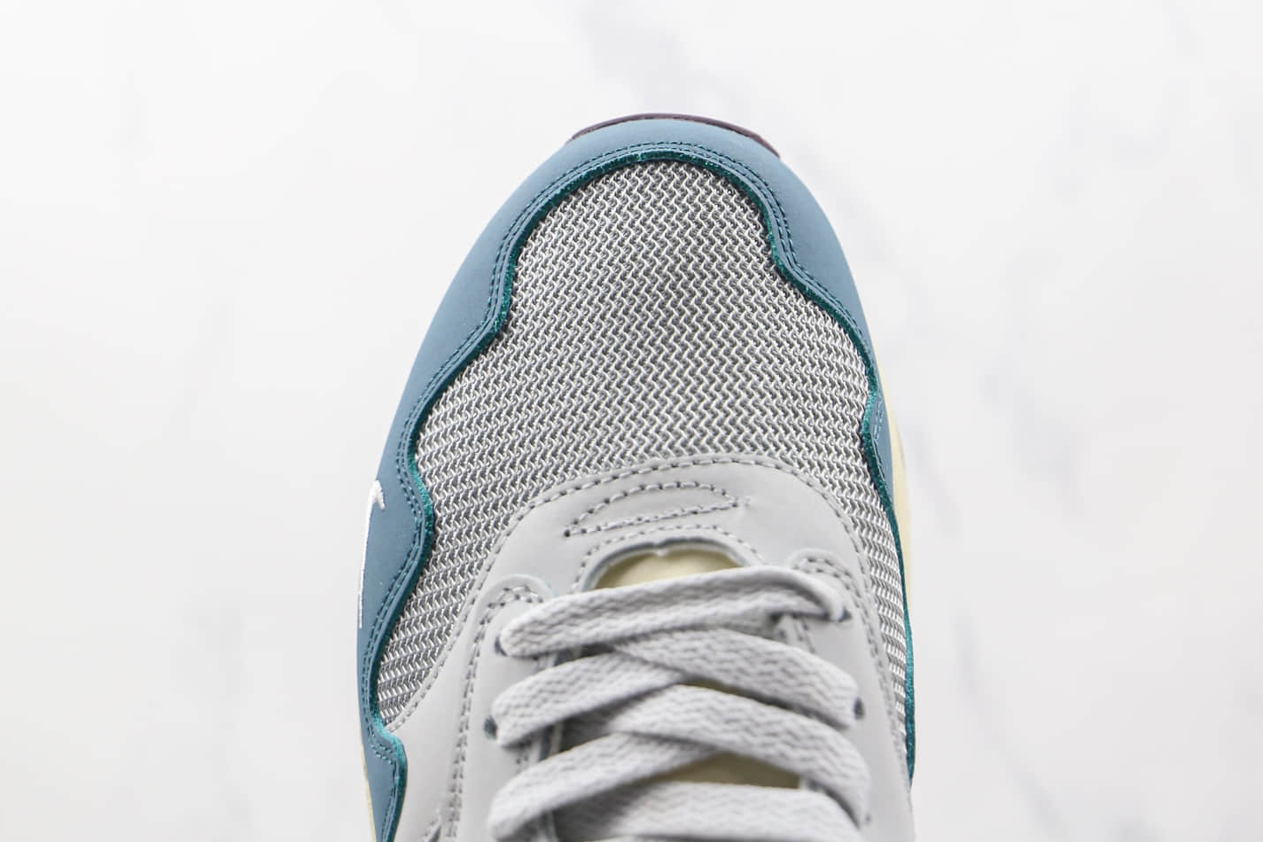 Patta x Nike Air Max 1 'Noise Aqua' DH1348-004: Stylish Collaboration with Vibrant Hues for Sneaker Enthusiasts Patta x Nike Air Max 1 'Noise Aqua' DH1348-004: Stylish Collaboration with Vibrant Hues for Sneaker Enthusiasts